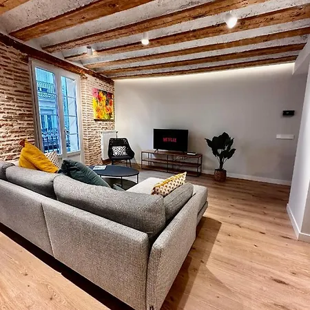 Atuairehome El Mirador De La Calle La Puebla Con Parking Incluido *
