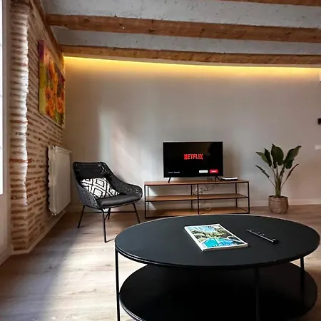 Atuairehome El Mirador De La Calle La Puebla Con Parking Incluido Appartamento Burgo